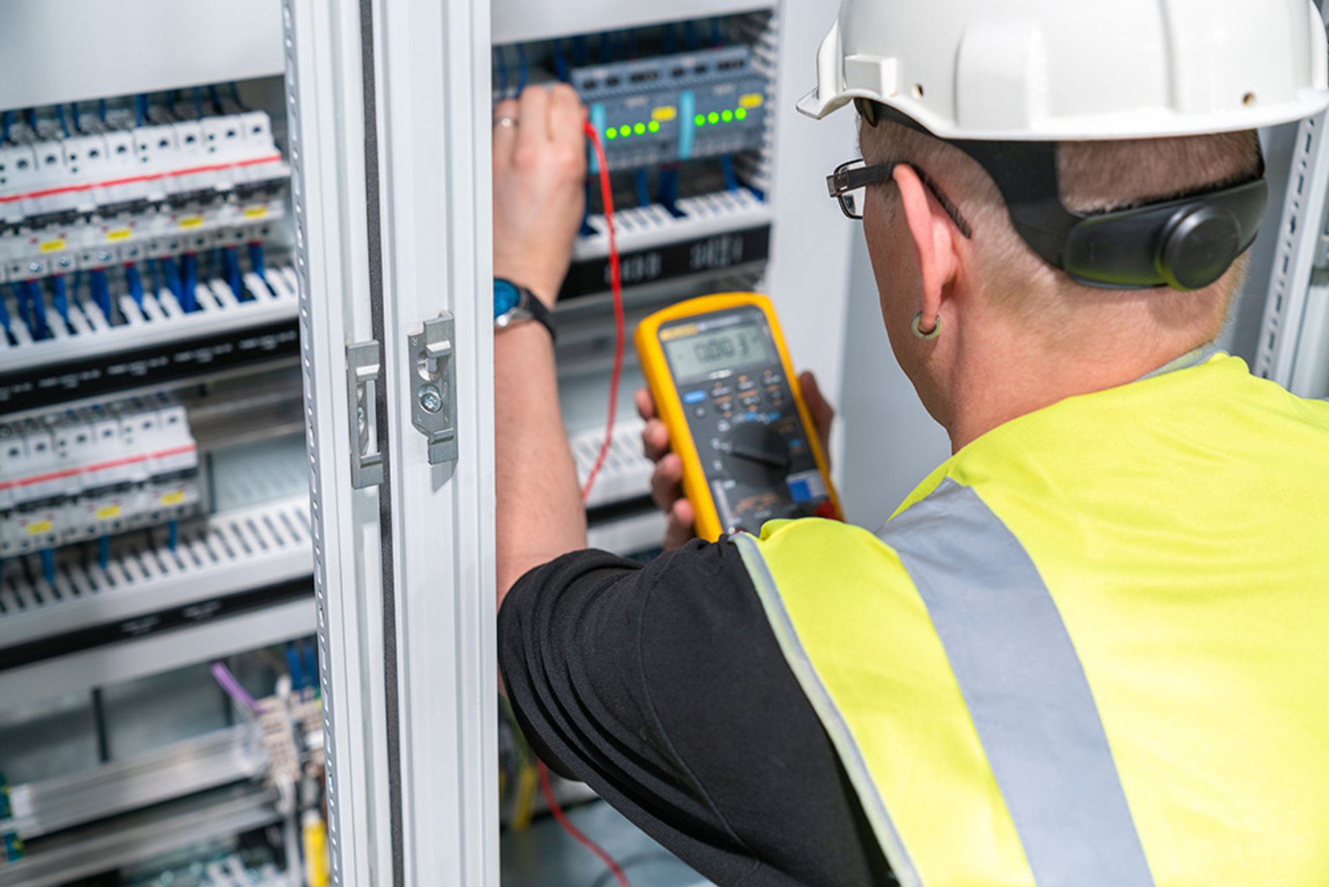 Elektroanlagen-Kontrolle bei Elektrotechnik Mortka in Niederaula